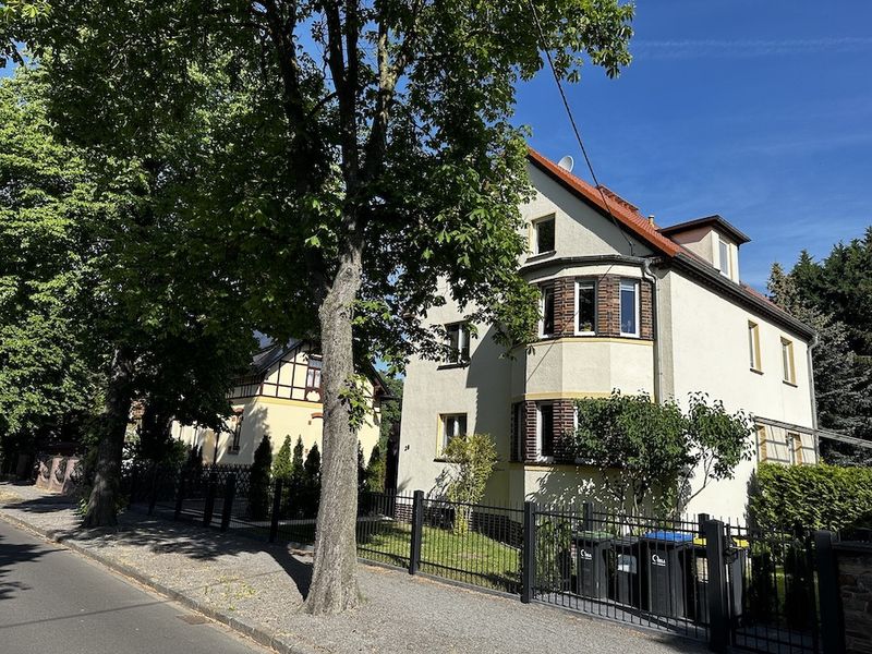 Saniertes Mehrfamilienhaus im Villenviertel von Borsdorf